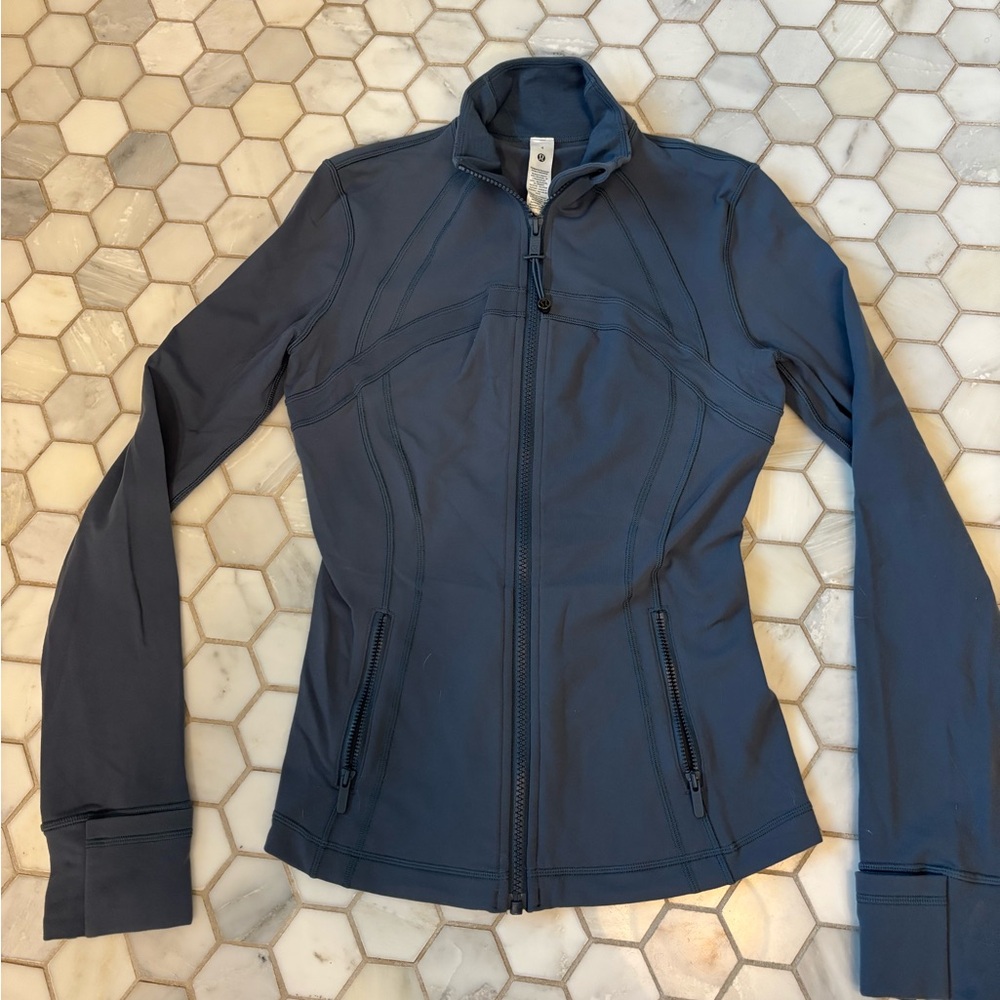 Lululemon Women's Define Jacket, Sz. 4, Iron Blue